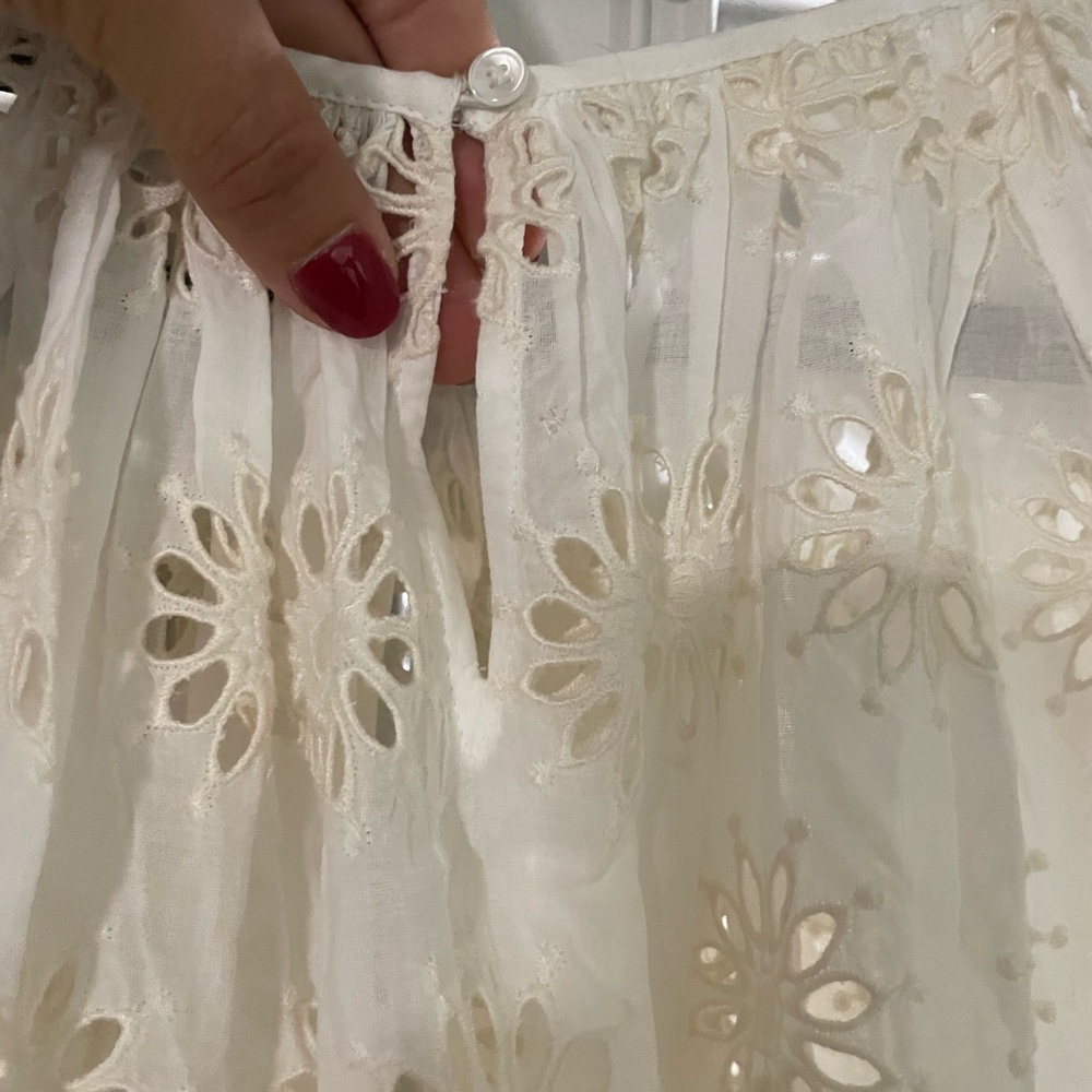 Madewell Embroidered Shirred Puff Sleeve Top - Picture 14 of 16